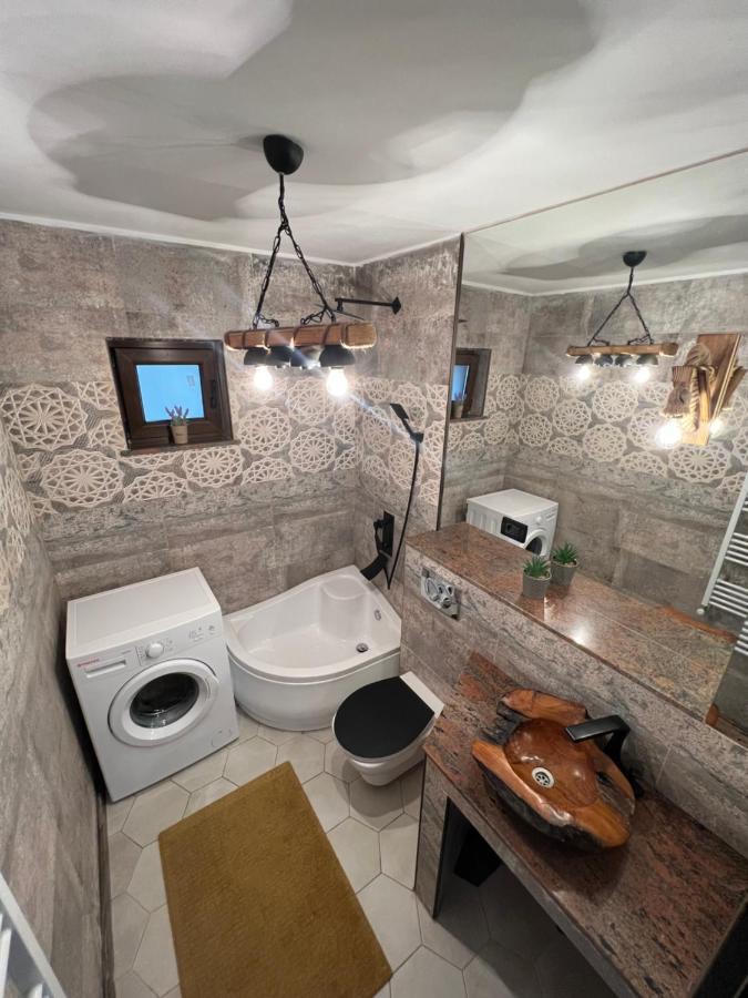 Sunny Luxury Home G. Enescu Suceava Luaran gambar